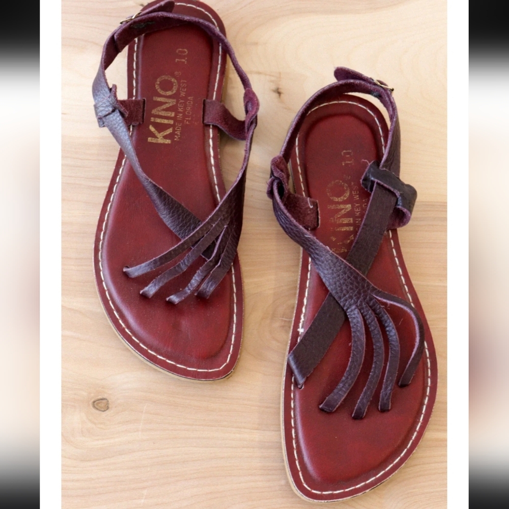 🆕️Women Aubergine Leather Sandals By Kino